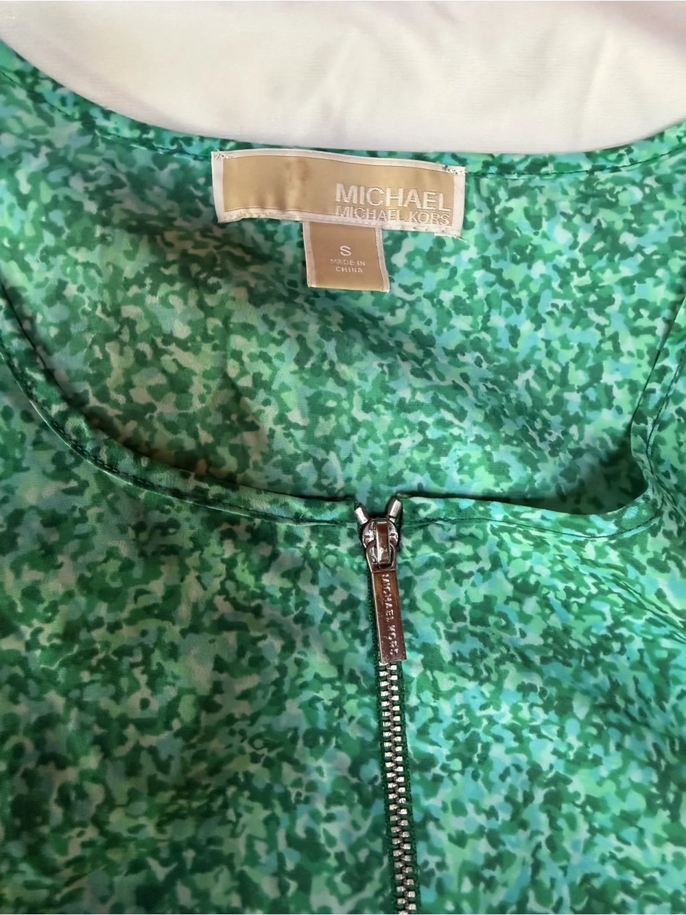 Michael Kors Green Printed Sleeveless Zip Front Tank